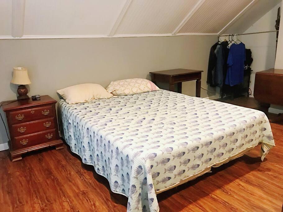 Eden Farm: Private Studio Minutes From Salisbury Екстериор снимка